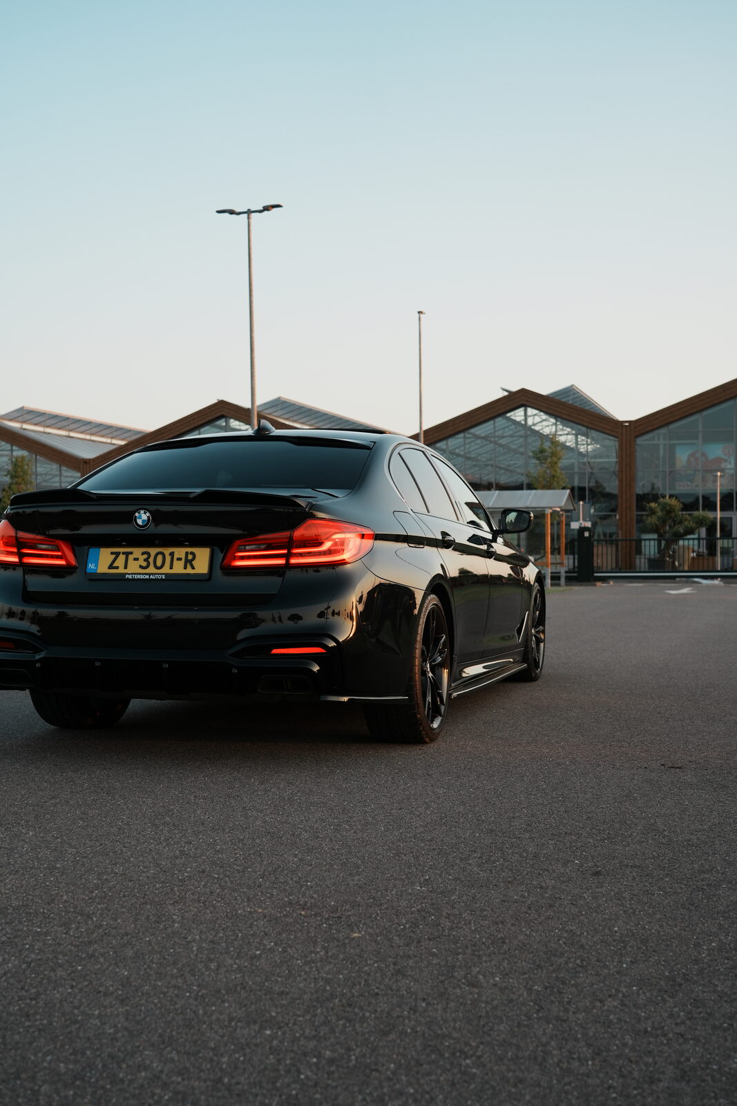 BMW 5 Serie M550i xDrive — foto 5