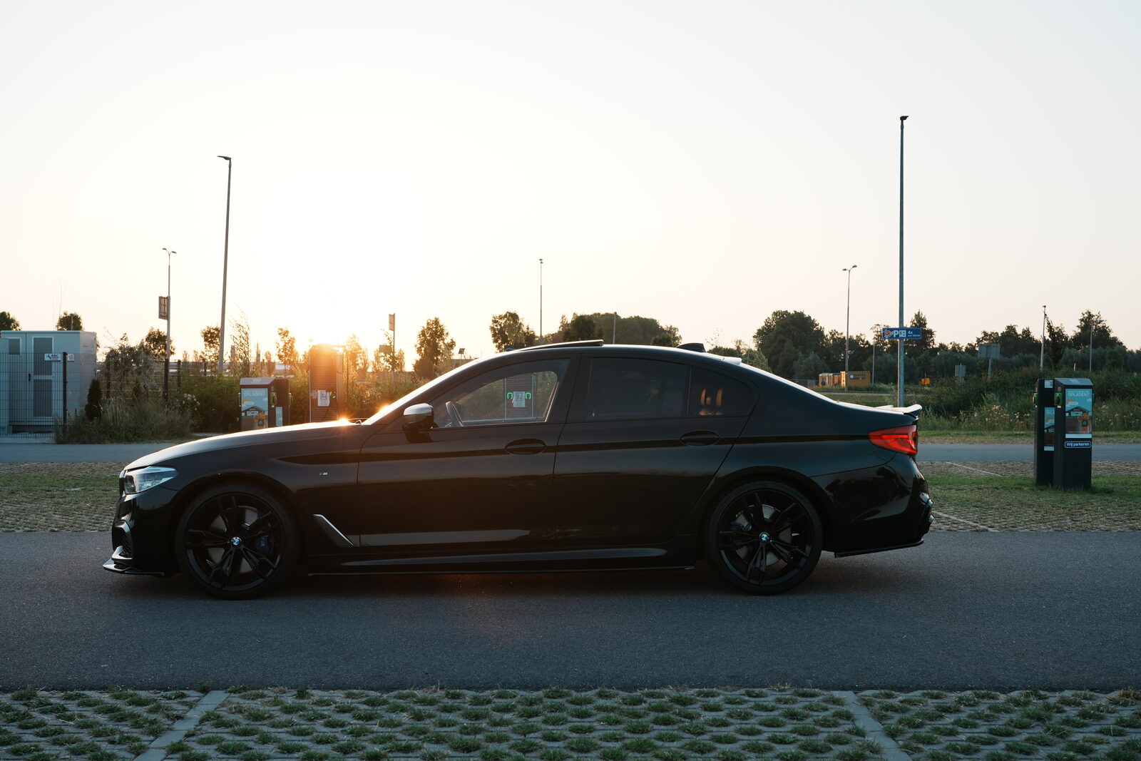BMW 5 Serie M550i xDrive — foto 3